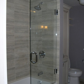 Newcroft Main Bathroom