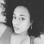 Jocelyn Deloney's photo