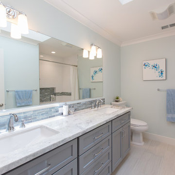 Transitional Bathroom