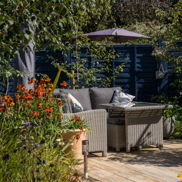 Sunny patio and outdoor seating