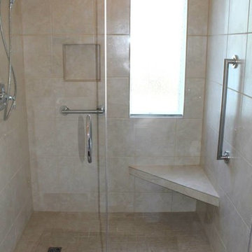 Delta Faucet In2ltion Shower Head, ByPass Brite Clear Siding Door