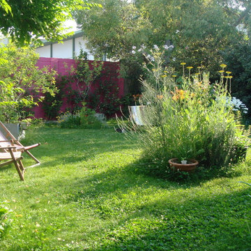 Aménagement paysager d'un jardin de ville...