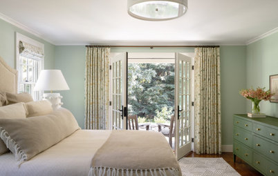 Houzz Tour: English Country Style in Massachusetts