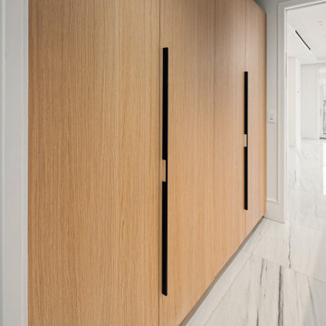 Contemporary white kitchen in Williamsburg