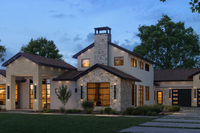 Traditional exterior home idea in Dallas