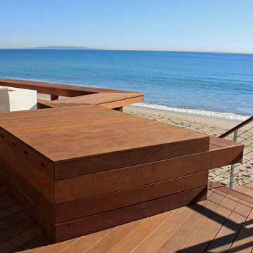 Beachfront Modern Deck in Malibu