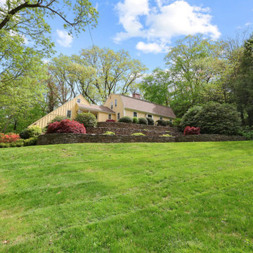 17 Stonepost Road, Glastonbury, CT 06033