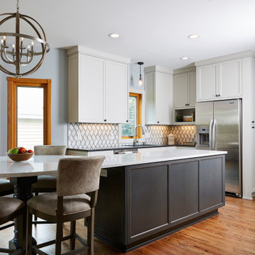 Kitchen & Bath Remodel in Eagan—The Honey Oak Era is Over!
