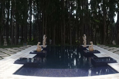Tuscan home design photo in Tampa