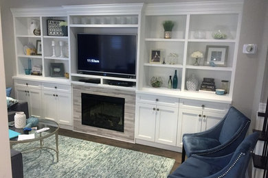 Wall units / Entertainment centers