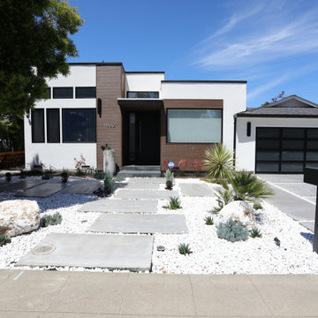 Tech-Savvy Tranquility: Sustainable Yard Design