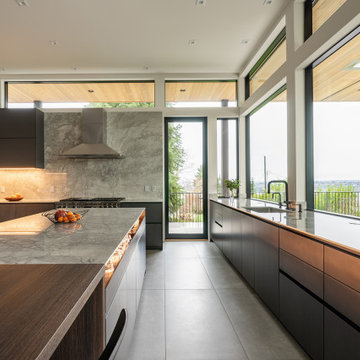 CLYDE HILL KITCHEN