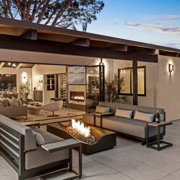 Mira Montana - Front Yard Infinity Pool, Zen-Inspired Design