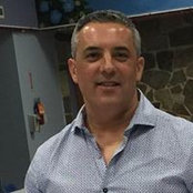 Manny Carvalho's photo