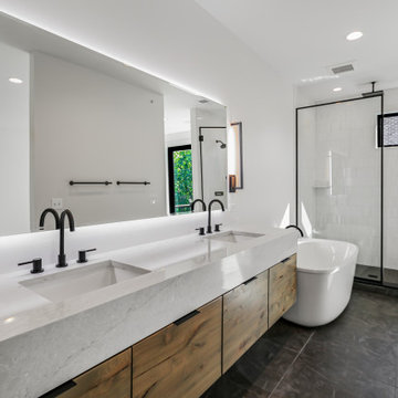 End Unit - Transitional Modern Luxury Rowhome Heritage Place Naperville, IL
