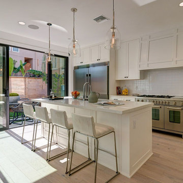 Hawthorne Oak | Novella Collection  | L.A., California