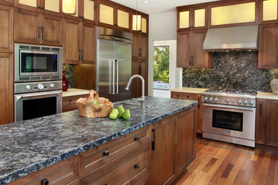 Inspiration for a contemporary kitchen remodel in San Francisco