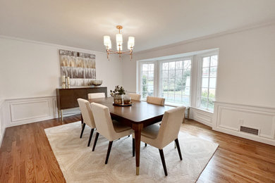 Dining room - dining room idea in New York