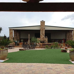 Property Pics - Outdoor Decor