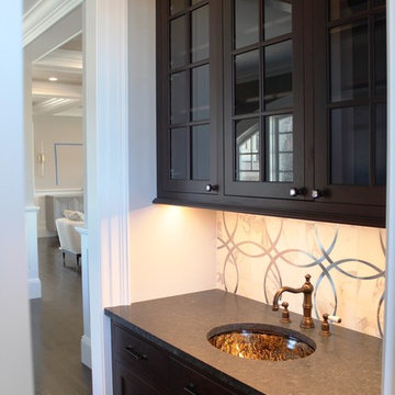 Traditional/Transitional kitchen