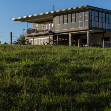 The Modern Homestead