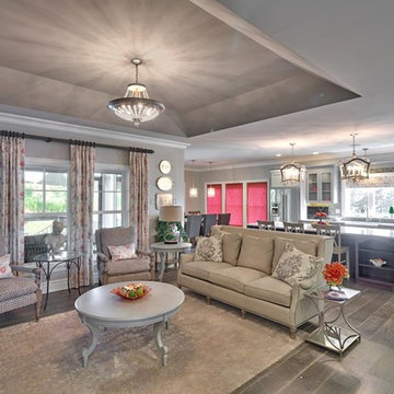 Classy & Comfy Open Concept