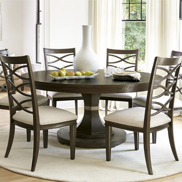 California Rustic Oak Expandable Round Dining Table
