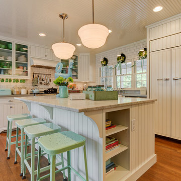 1940's Farmhouse in the City