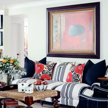 Niagara on the Lake: Living room - Toronto Home Magazine