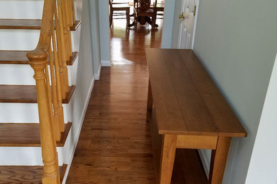 Entryway - rustic entryway idea in New York