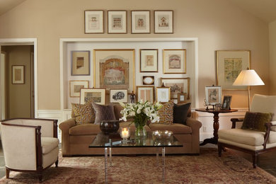 Living room - traditional living room idea in New York