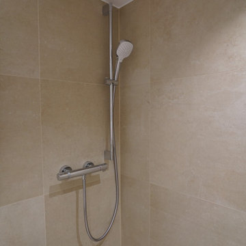 Aus einem Badezimmer wird ein Duschbad in München Bogenhausen