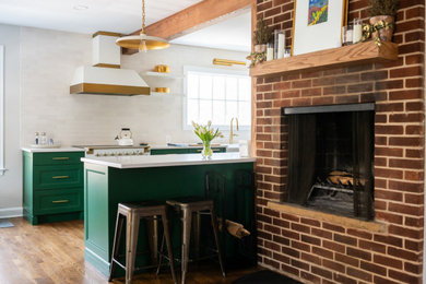 Kitchen - transitional kitchen idea in DC Metro