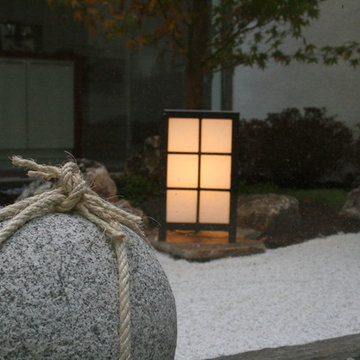 Small interior Zen garden