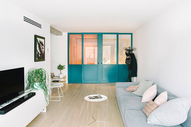 This is an example of a medium sized contemporary home in Madrid.
