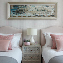 Heythorp St `Bedroom
