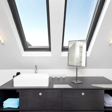 Modern Badezimmer