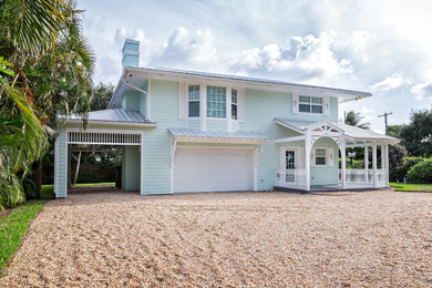 Elegant home design photo in Miami