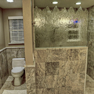 Edgewood Travertine Master Bathroom