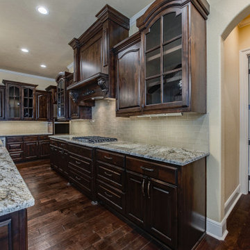 Tuscan Style in Miramont Golf Community