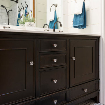 After Just 2 ‘Uh-Oh’ Moments, a New Master Bath