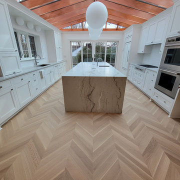 White Oak Chevron, Natural finish