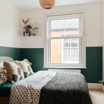 Emerald green cosy bedroom
