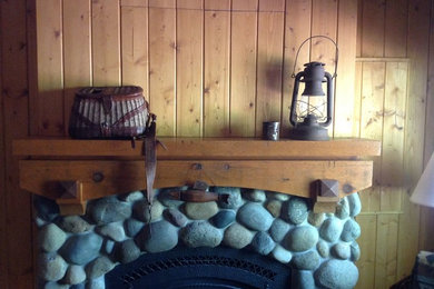 Lake Easton Fireplace Mantle