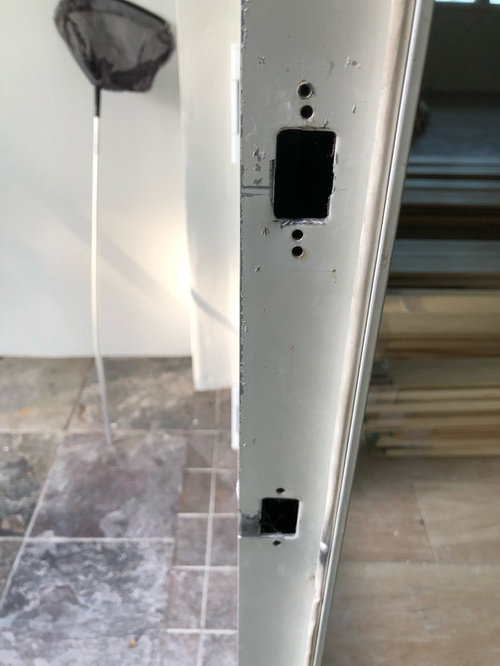 How to fix vinyl doors