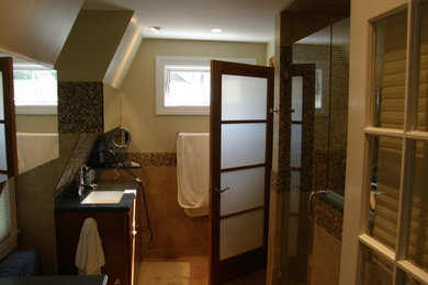 Bathroom - bathroom idea in Boston