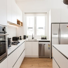 Winning Kitchen Formula: Savvy Work Zones and Smart Ergonomics
