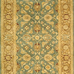 Traditional Rugs - Area Rugs