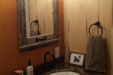Mountain style bathroom photo in Minneapolis