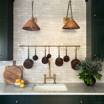 Timeless New York Kitchen: Functional Family Space with Walk-In Pantry